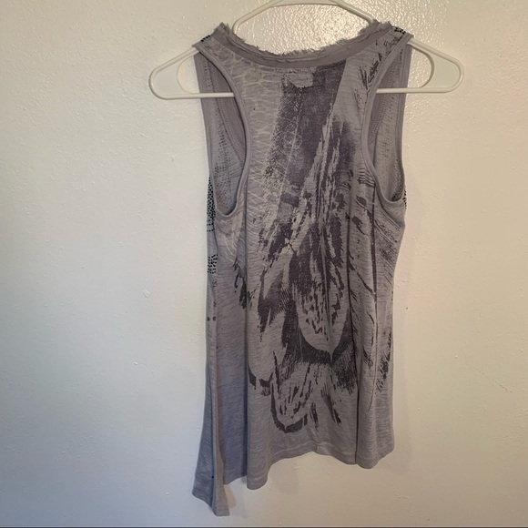 Miss Me Graphic Tank Asymmetric Hem - Picture 8 of 11